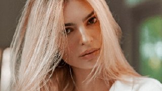 ενυδάτωση και λάμψη στα ξανθά μαλλιά
